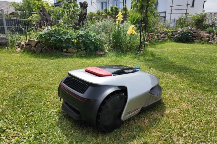 Auf der Rückseite des A2 befindet sich ein Tragegriff Auf der Rückseite des A2 befindet sich ein Tragegriff