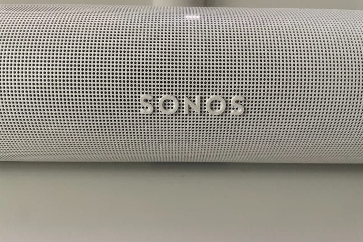 Wer eine einfache und hochwertige Lösung für seinen TV-Sound sucht, sollte auf die Sonos Arc Ultra setzen Wer eine einfache und hochwertige Lösung für seinen TV-Sound sucht, sollte auf die Sonos Arc Ultra setzen