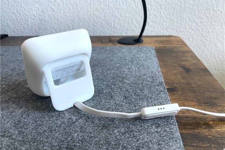 Die Rückseite des Hub 2 mit der kleinen Box für die Sensoren Die Rückseite des Hub 2 mit der kleinen Box für die Sensoren