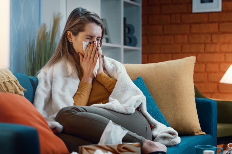 Wer die Klimaanlage extrem stark einstellt, kann sich erkälten Wer die Klimaanlage extrem stark einstellt, kann sich erkälten