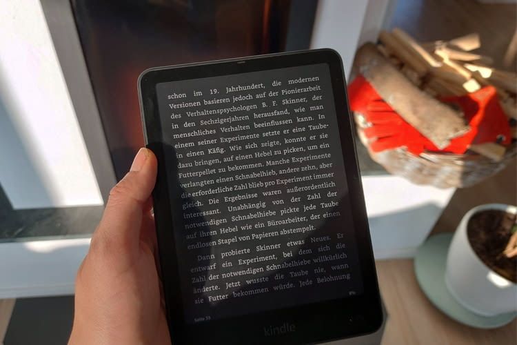 Auch bei direktem Sonnenlicht bleibt die Schrift gut lesbar Auch bei direktem Sonnenlicht bleibt die Schrift gut lesbar