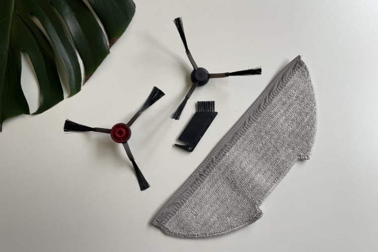 Das Zubehör haben wir im Test gut und übersichtlich verpackt vorgefunden Das Zubehör haben wir im Test gut und übersichtlich verpackt vorgefunden