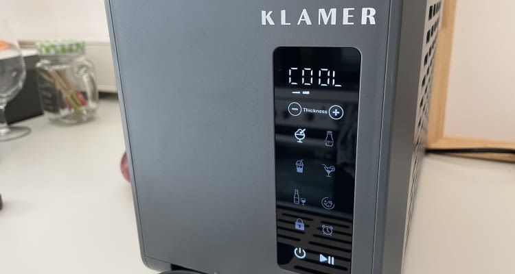 Das Touchpanel ist hell und übersichtlich Das Touchpanel ist hell und übersichtlich