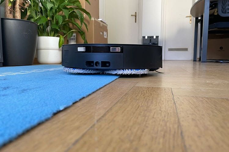 Die 18 Millimeter Hub des T50 reichen sogar für mitteldicke Teppiche aus Die 18 Millimeter Hub des T50 reichen sogar für mitteldicke Teppiche aus