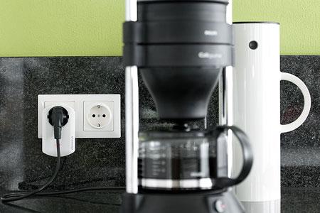 devolo Home Control Schalt- und Messsteckdose devolo Home Control Schalt- und Messsteckdose