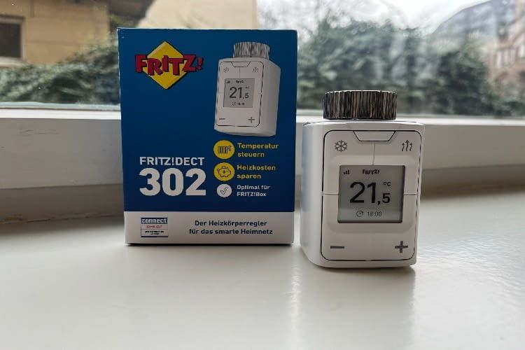 Das FRITZ!DECT 302 Heizthermostat mit Verpackung Das FRITZ!DECT 302 Heizthermostat mit Verpackung