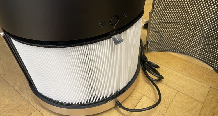 Die Filter sitzen rundherum im Fuß des Dreame AirPursue PM20 Die Filter sitzen rundherum im Fuß des Dreame AirPursue PM20