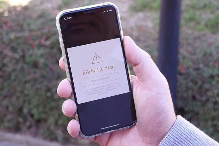 Per App konnten wir im Test überprüfen, ob wir vergessen hatten das Küchenfenster zu schließen Per App konnten wir im Test überprüfen, ob wir vergessen hatten das Küchenfenster zu schließen