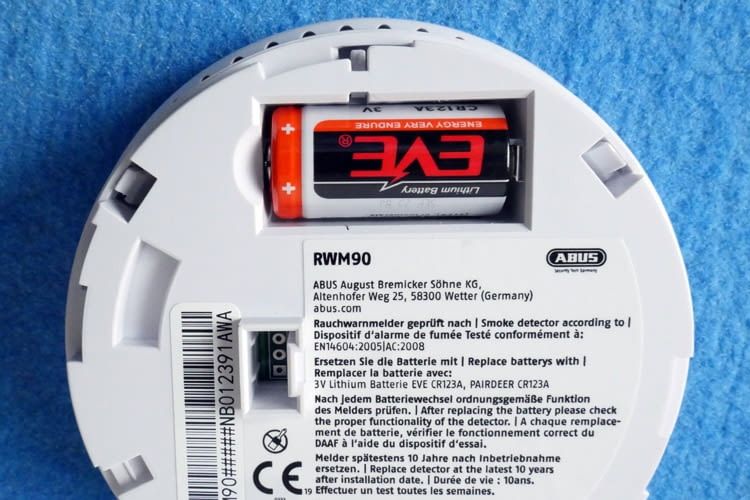 Nicht jede Batterie ist für diesen Rauchmelder geeignet Nicht jede Batterie ist für diesen Rauchmelder geeignet