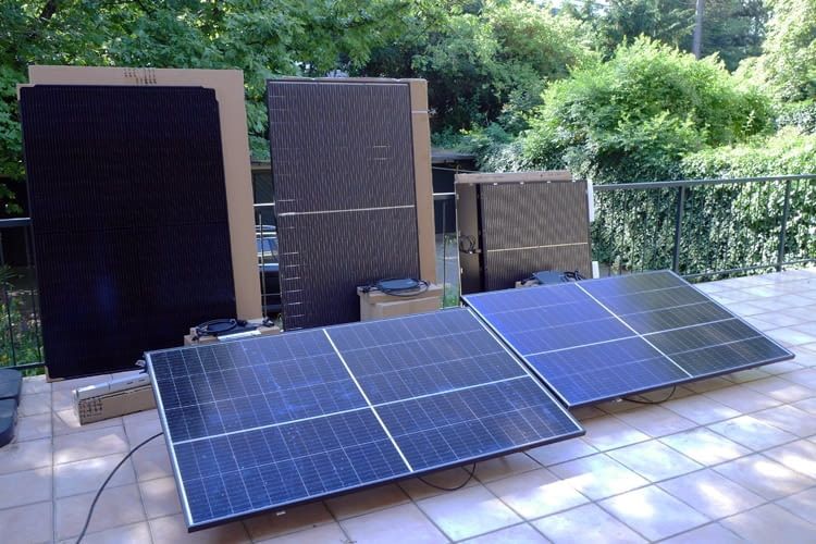 Wir haben bereits zahlreiche Balkonkraftwerk Tests durchgeführt Wir haben bereits zahlreiche Balkonkraftwerk Tests durchgeführt