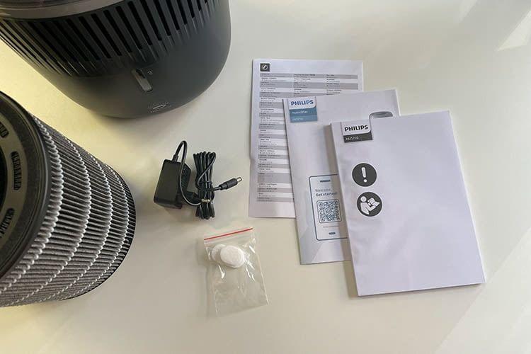 Der Philips Luftbefeuchter kommt mit ausreichendem Zubehör Der Philips Luftbefeuchter kommt mit ausreichendem Zubehör