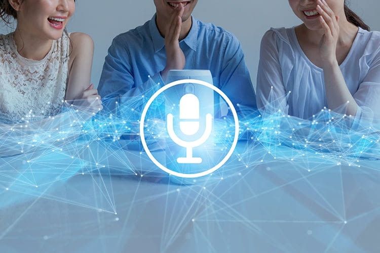 Alexa speichert Aufnahmen erst dann in der Alexa-Cloud, wenn sie ihr Aktivierungswort erkennt Alexa speichert Aufnahmen erst dann in der Alexa-Cloud, wenn sie ihr Aktivierungswort erkennt