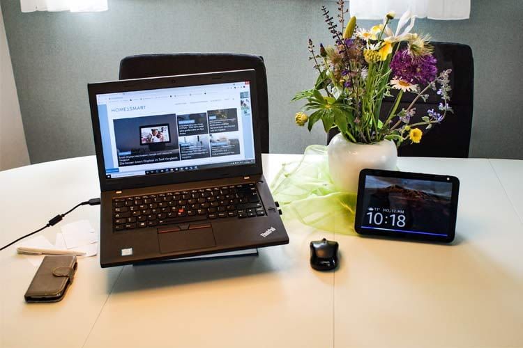 Die Farbe des Lichtrings bzw. Lichtstreifens zeigt an, ob alles in Ordnung ist Die Farbe des Lichtrings bzw. Lichtstreifens zeigt an, ob alles in Ordnung ist