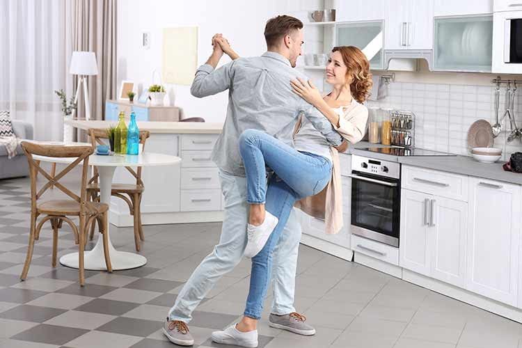 Alexa kann über TuneIn Musik für jeden Geschmack und jede Gelegenheit abrufen Alexa kann über TuneIn Musik für jeden Geschmack und jede Gelegenheit abrufen