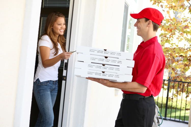 Dank Alexa-Sprachzahlung nie wieder nach dem Kleingeld kramen - praktisch, oder? Dank Alexa-Sprachzahlung nie wieder nach dem Kleingeld kramen - praktisch, oder?