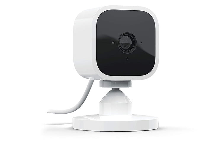 Blink Mini kann auch auf einen im Lieferumfang enthaltenen Standfuß montiert werden Blink Mini kann auch auf einen im Lieferumfang enthaltenen Standfuß montiert werden