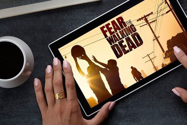 Amazon Prime Video auf dem Fire Tablet HD 10 für das mobile Entertainment Amazon Prime Video auf dem Fire Tablet HD 10 für das mobile Entertainment