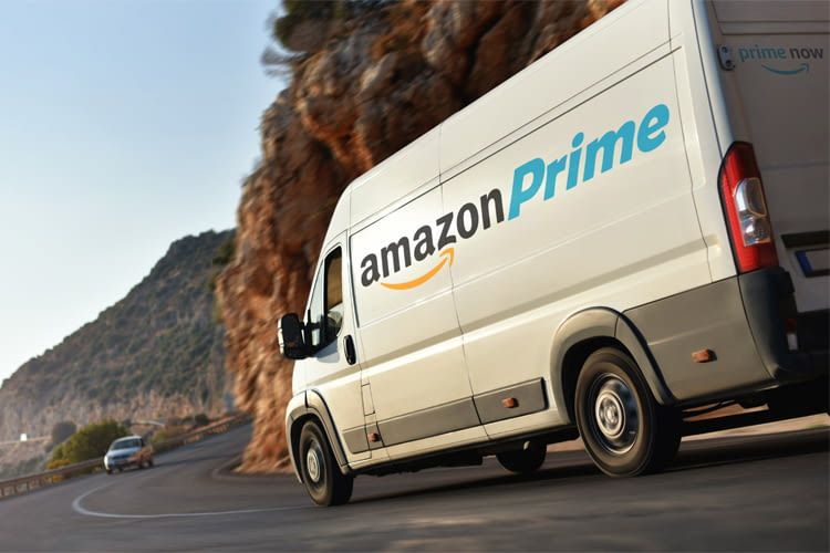 In einigen Regionen bietet Amazon bereits die Lieferung am Tag der Bestellung an In einigen Regionen bietet Amazon bereits die Lieferung am Tag der Bestellung an
