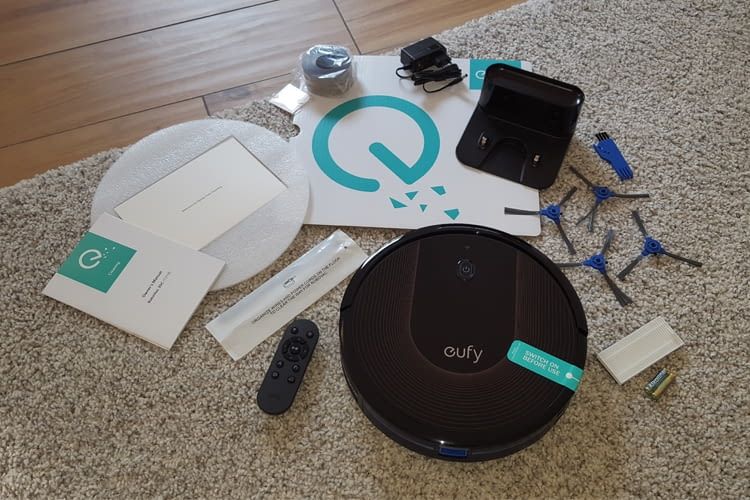 Im Lieferumfang ist als besonderes Extra auch eine Fernbedienung enthalten Im Lieferumfang ist als besonderes Extra auch eine Fernbedienung enthalten