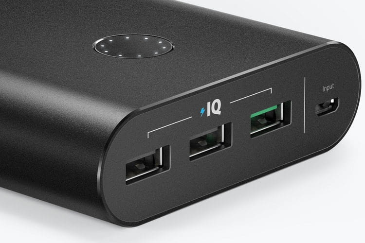 Mit der Anker PowerCore+ 26800 mAh Powerbank verfügt über einen Quick Charge-Port und ist USB-C kompatibel Mit der Anker PowerCore+ 26800 mAh Powerbank verfügt über einen Quick Charge-Port und ist USB-C kompatibel