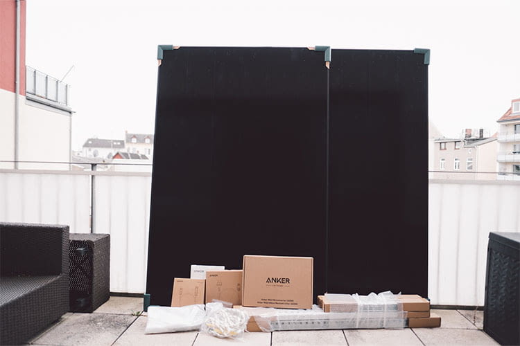 Bei der Verpackung des Anker Solix RS40P wurde hauptsächlich auf Karton gesetzt Bei der Verpackung des Anker Solix RS40P wurde hauptsächlich auf Karton gesetzt