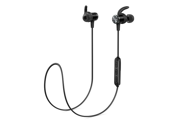 Die Fernbedienung des Anker Soundcore Spirit Sport-Kopfhörers ist im Kabel integriert Die Fernbedienung des Anker Soundcore Spirit Sport-Kopfhörers ist im Kabel integriert