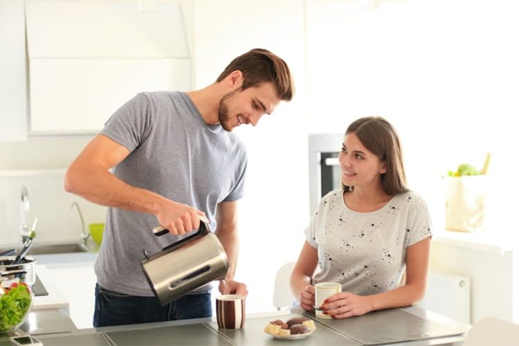 Für kleine Haushalte reicht oft sogar ein 1,0 l-Wasserkocher Für kleine Haushalte reicht oft sogar ein 1,0 l-Wasserkocher