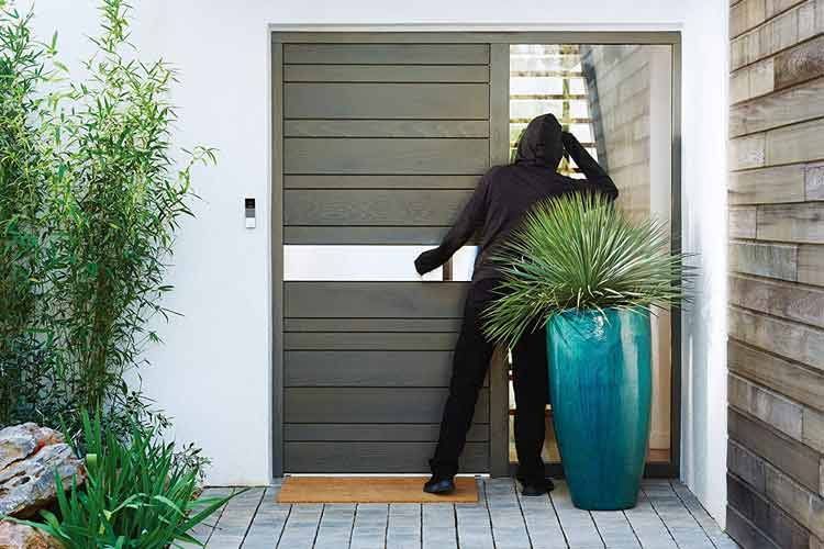 Intelligente Türklingeln melden ungewöhnliche Ereignisse und erhöhen so die Sicherheit Intelligente Türklingeln melden ungewöhnliche Ereignisse und erhöhen so die Sicherheit