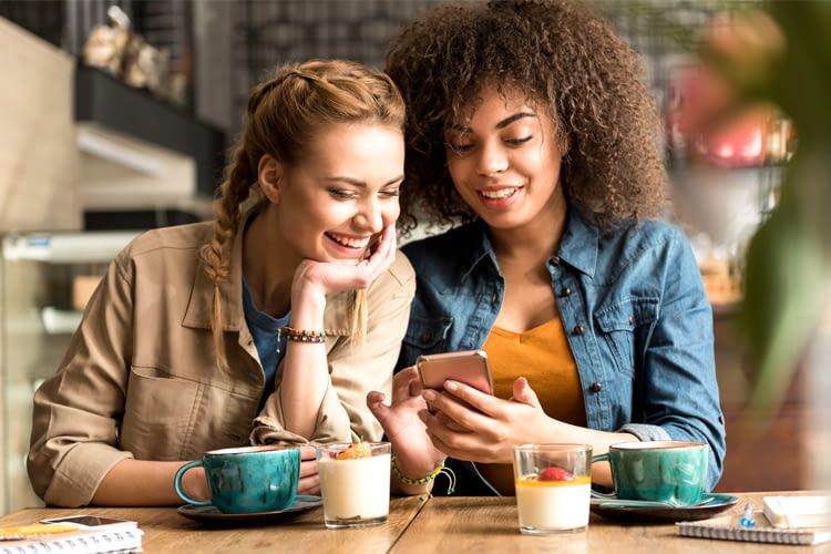 Wer seine Freunde zum Kaffee einlädt, zahlt vielleicht bald auch hier mit Apple Pay Wer seine Freunde zum Kaffee einlädt, zahlt vielleicht bald auch hier mit Apple Pay