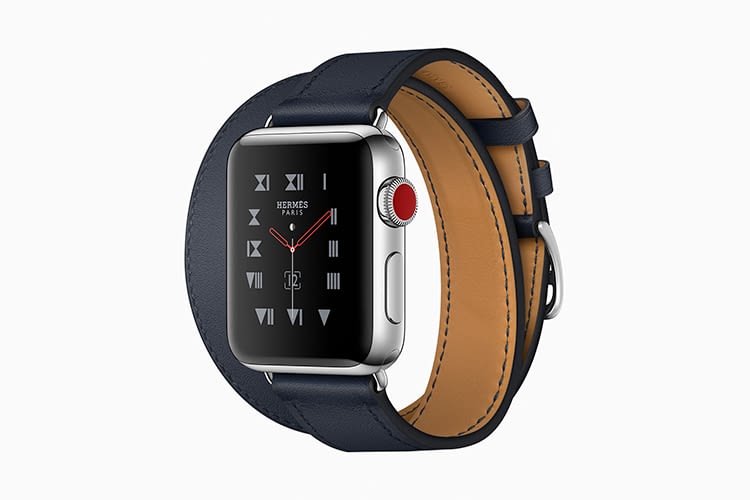 Apple Watch 3 Hermès mit Lederarmband kostet 1299 Euro - ein Sportarmband liegt auch bei Apple Watch 3 Hermès mit Lederarmband kostet 1299 Euro - ein Sportarmband liegt auch bei
