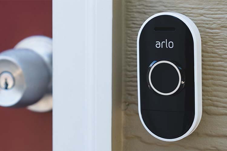 Benötigt für den Betrieb eine Arlo Basisstation: Arlo Audio Doorbell Benötigt für den Betrieb eine Arlo Basisstation: Arlo Audio Doorbell