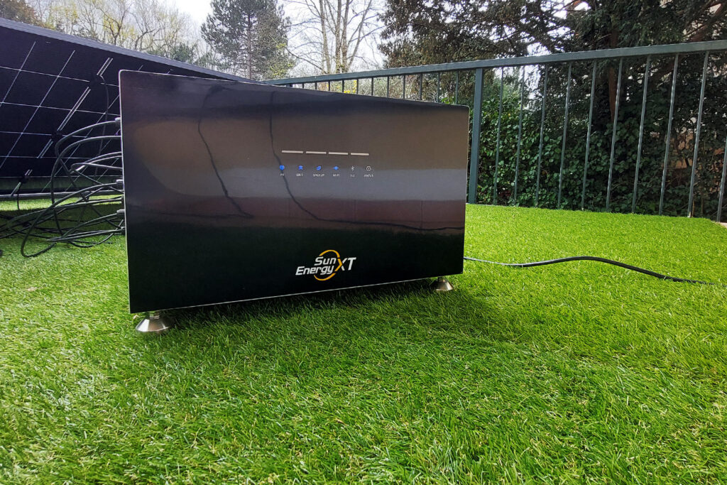 XT500 ist eine gute Lösung für anspruchsvolle Privatpersonen mit großer PV-Fläche