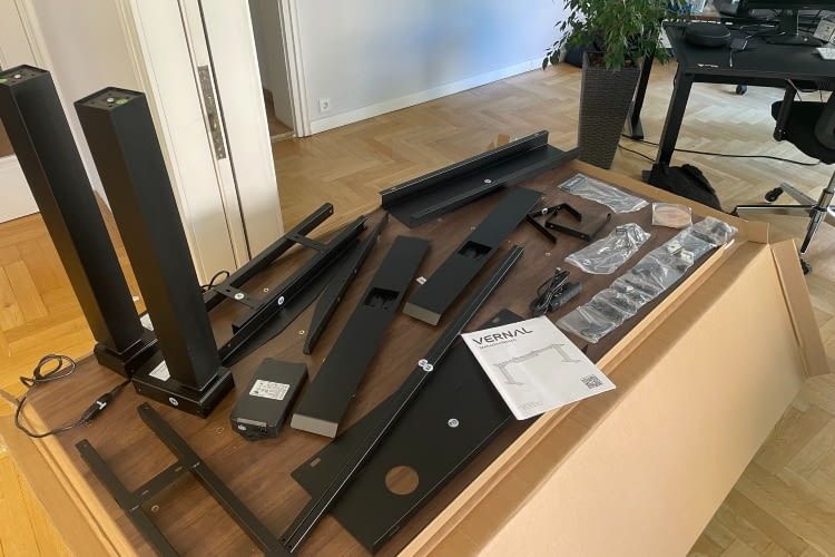 Der umfangreiche Lieferumfang des Vernal Der umfangreiche Lieferumfang des Vernal