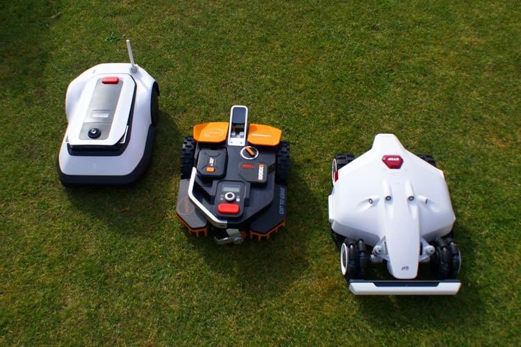 Hier ist eine kleine Auswahl unserer Test-Geräte zu sehen Hier ist eine kleine Auswahl unserer Test-Geräte zu sehen