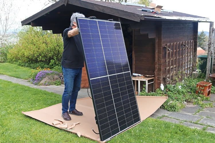 Mit einem extra Solarmodul kann der Ertrag steigen Mit einem extra Solarmodul kann der Ertrag steigen
