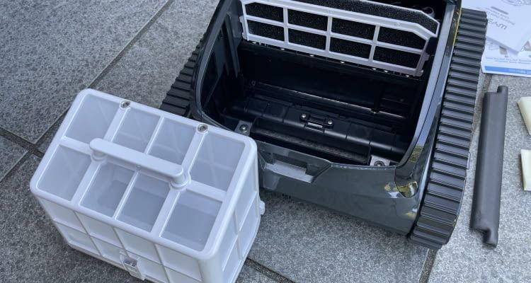 Der Filterkorb des Wybot S2 im Test zeigte sich sehr großzügig Der Filterkorb des Wybot S2 im Test zeigte sich sehr großzügig