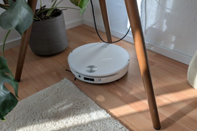 Der MOVA S70 Roller im Einsatz. Der MOVA S70 Roller im Einsatz.