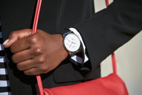 Withings Activité Steel Aktivitätstracking mit Stil @ withings.com Withings Activité Steel Aktivitätstracking mit Stil @ withings.com