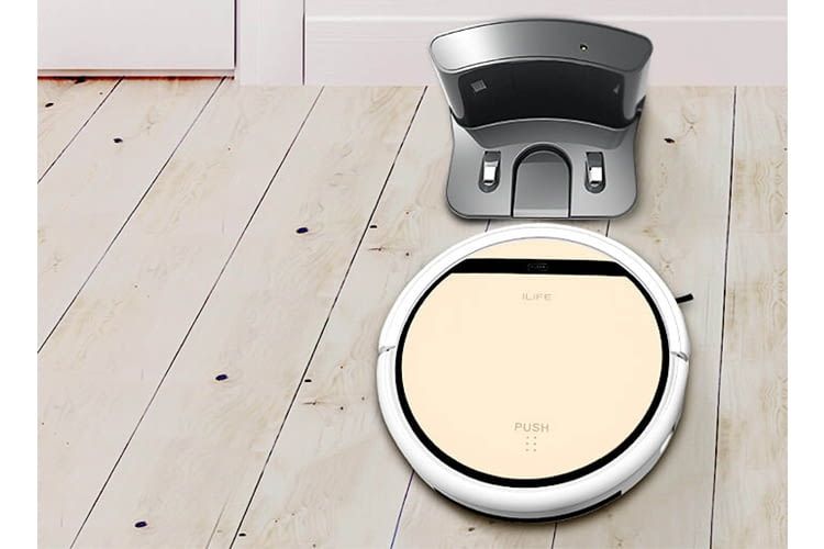 ILIFE V5s Pro kehrt bei Bedarf automatisch zur Ladestation zurück ILIFE V5s Pro kehrt bei Bedarf automatisch zur Ladestation zurück