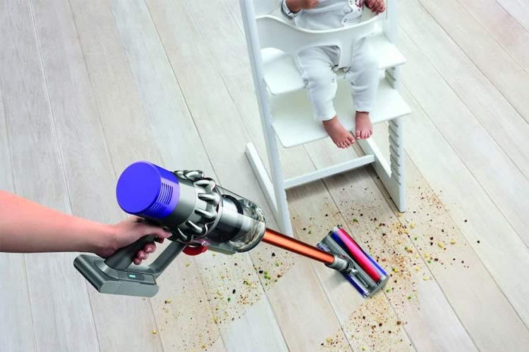 Dyson Cyclone V10 Absolute verfügt über drei wählbare Leistungsstufen Dyson Cyclone V10 Absolute verfügt über drei wählbare Leistungsstufen