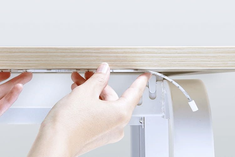 Der Strip passt überall hin, wo für Beleuchtung oder farbiges Licht gesorgt werden soll Der Strip passt überall hin, wo für Beleuchtung oder farbiges Licht gesorgt werden soll