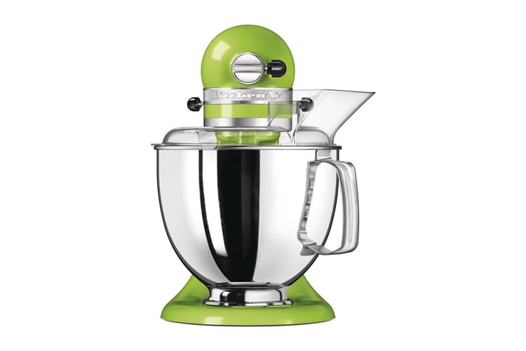 Die KitchenAid Artisan Küchenmaschine gibt es in vielen bunten Farben Die KitchenAid Artisan Küchenmaschine gibt es in vielen bunten Farben