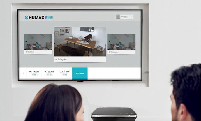 Die Aufnahmen der HUMAX Eye können als Live-Videos auf dem Fernseher angesehen werden Die Aufnahmen der HUMAX Eye können als Live-Videos auf dem Fernseher angesehen werden