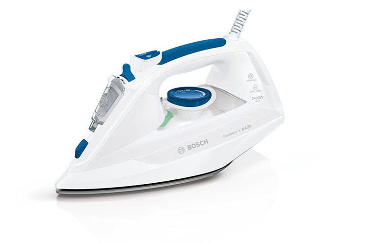 Das Sinsexxx DA 30 von Bosch verfügt über alle nützlichen Funktionen eines Dampfbügeleisens Das Sinsexxx DA 30 von Bosch verfügt über alle nützlichen Funktionen eines Dampfbügeleisens