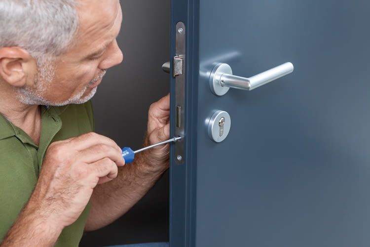 Wer sich für ein professionelles Schließsystem wie ABUS Bravus entscheidet, erhält bei Bedarf langjährigen deutschen Support Wer sich für ein professionelles Schließsystem wie ABUS Bravus entscheidet, erhält bei Bedarf langjährigen deutschen Support