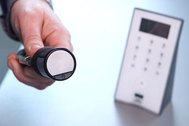 Das BURG-WÄCHTER TSE 5022 Türschloss ersetzt den herkömmlichen Zylinder Das BURG-WÄCHTER TSE 5022 Türschloss ersetzt den herkömmlichen Zylinder