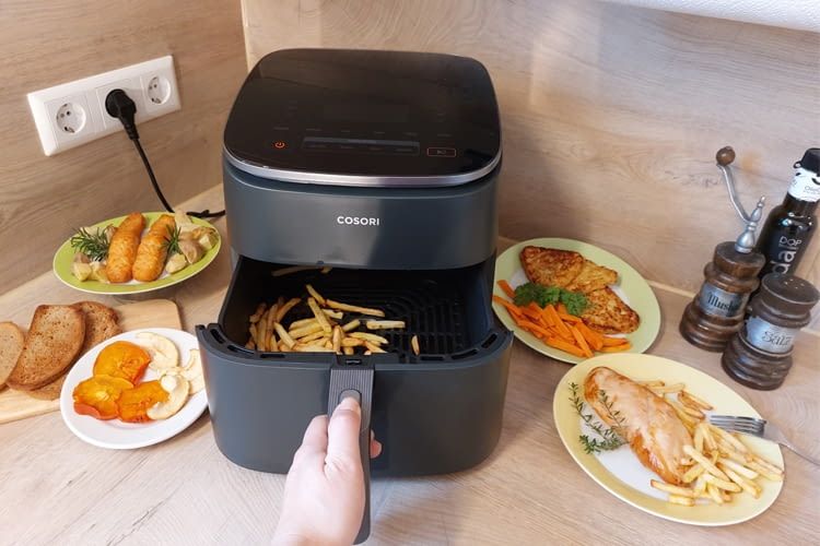 Pommes zubereiten kann grundsätzlich jede Heißluftfritteuse Pommes zubereiten kann grundsätzlich jede Heißluftfritteuse