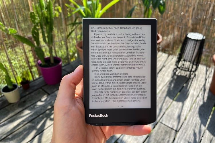 Das PocketBook glänzt mit schlichtem Design Das PocketBook glänzt mit schlichtem Design