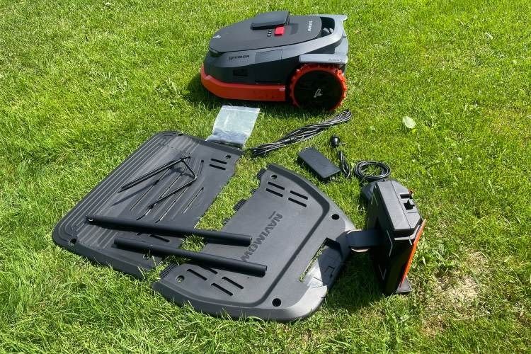 Der Lieferumfang beim X350 ist wenig spektakulär Der Lieferumfang beim X350 ist wenig spektakulär