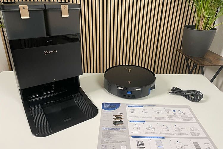 Der Lieferumfang im ECOVACS DEEBOT X8 PRO OMNI Test war ausbaufähig Der Lieferumfang im ECOVACS DEEBOT X8 PRO OMNI Test war ausbaufähig